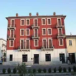 Apartahotel Class Residenze Del Cuore 4*