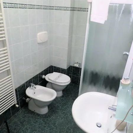 Aparthotel Class Residenze Del Cuore 2*