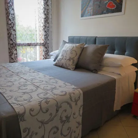 Apartahotel Class Residenze Del Cuore 4*